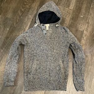 H&M Large Pullover with Hoodie